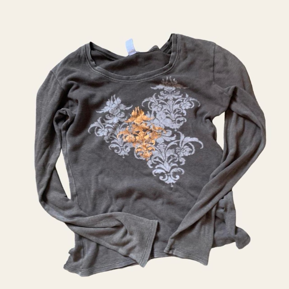 long sleeve twee tshirt